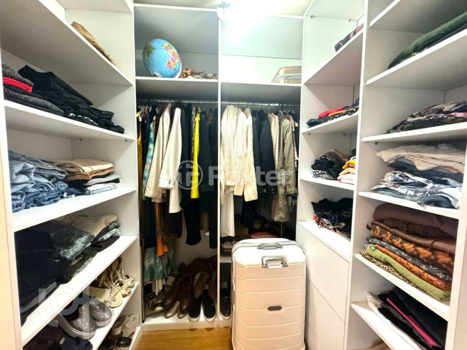 Apartamento à venda com 3 quartos, 124m² - Foto 17