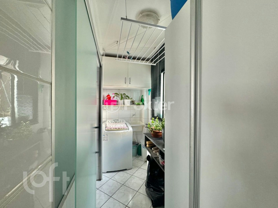 Apartamento à venda com 3 quartos, 124m² - Foto 9