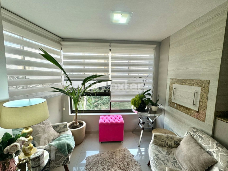 Apartamento à venda com 3 quartos, 124m² - Foto 4