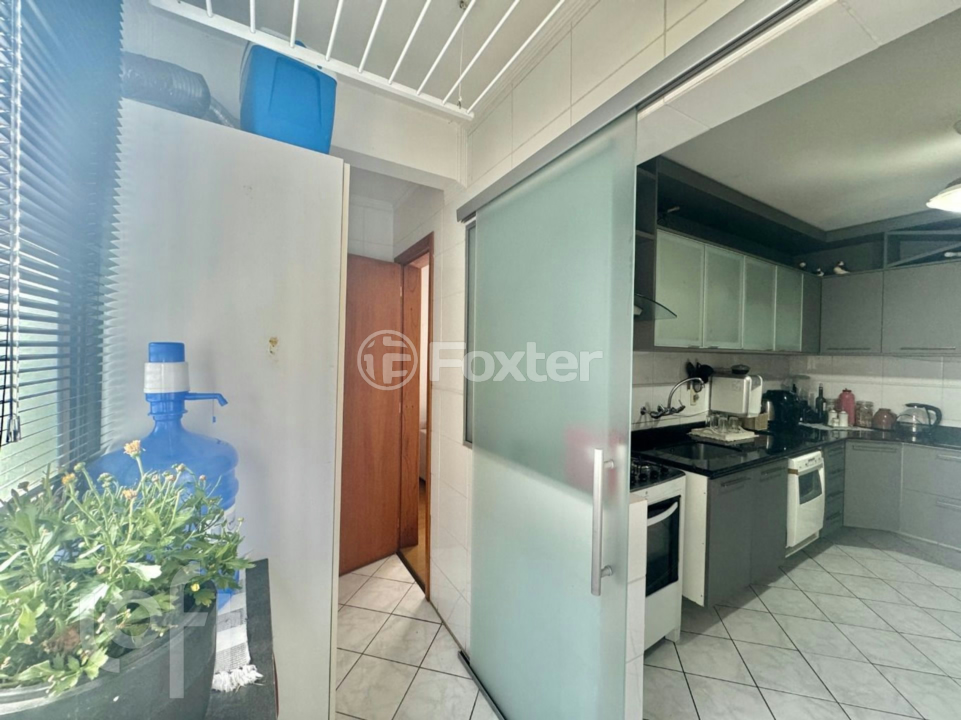 Apartamento à venda com 3 quartos, 124m² - Foto 8