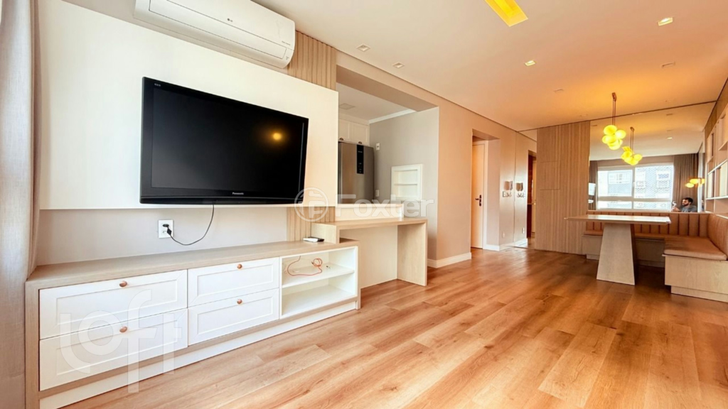 Apartamento à venda com 3 quartos, 81m² - Foto 1