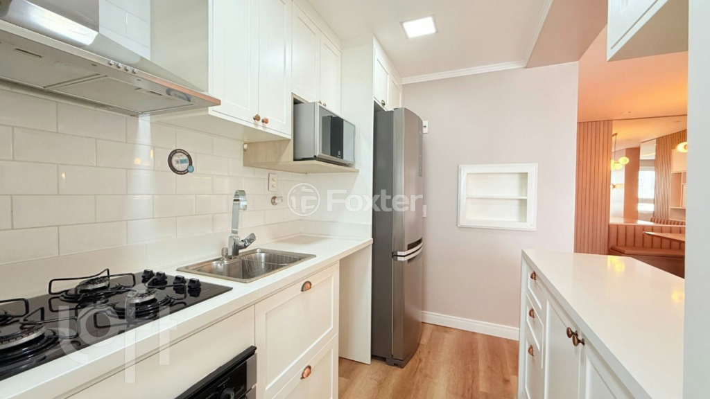 Apartamento à venda com 3 quartos, 81m² - Foto 3
