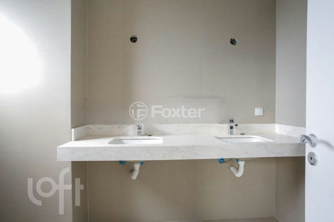 Apartamento à venda com 3 quartos, 131m² - Foto 22