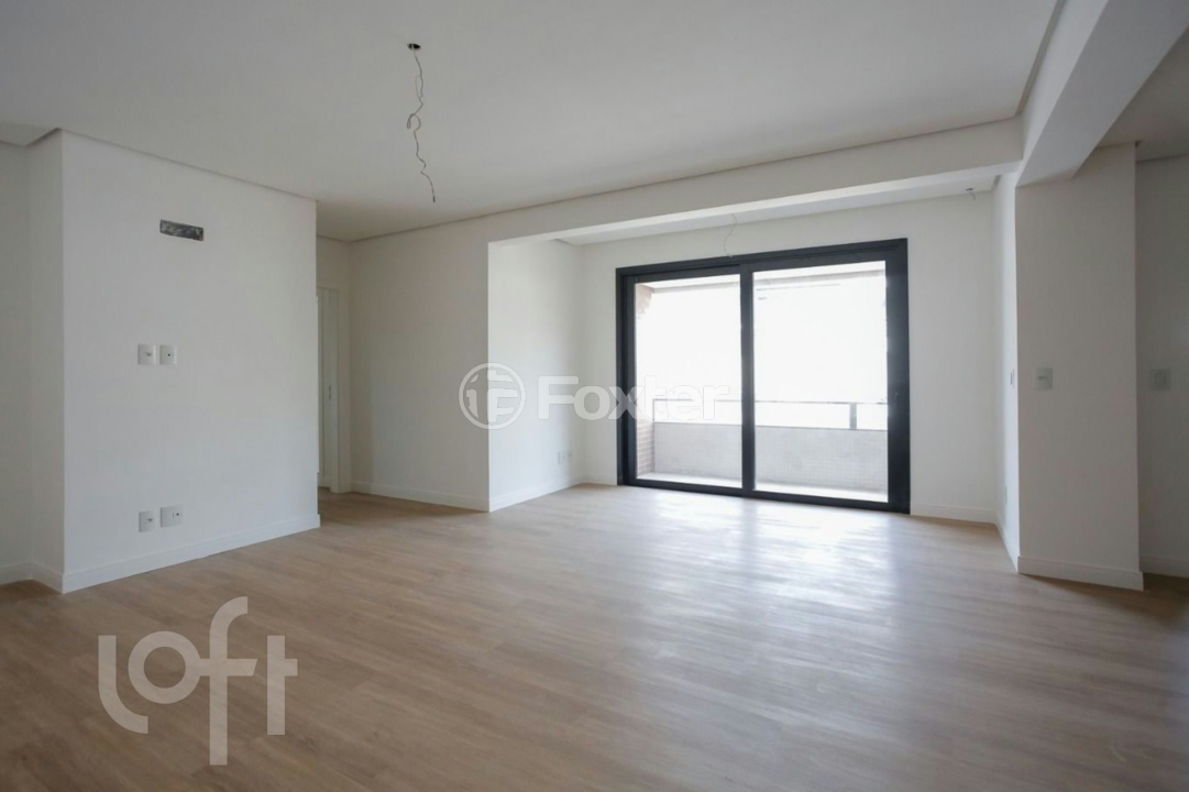 Apartamento à venda com 3 quartos, 131m² - Foto 2