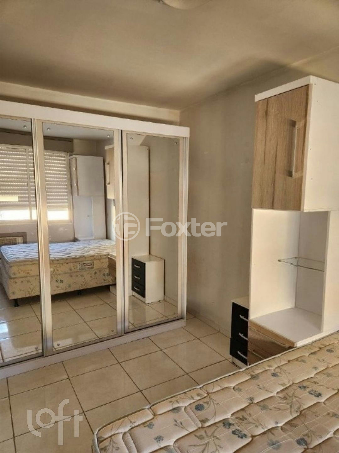 Apartamento à venda com 1 quarto, 44m² - Foto 2