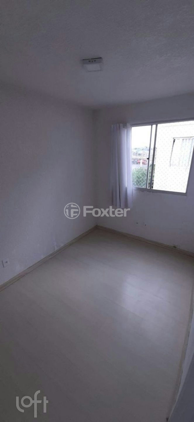 Apartamento à venda com 2 quartos, 40m² - Foto 2