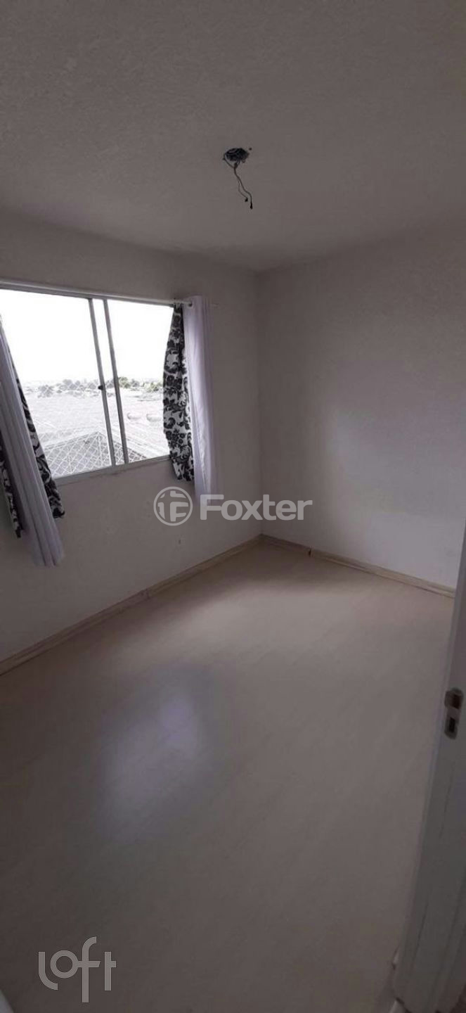 Apartamento à venda com 2 quartos, 40m² - Foto 3