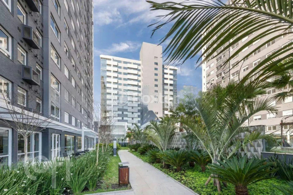 Apartamento à venda com 2 quartos, 56m² - Foto 42