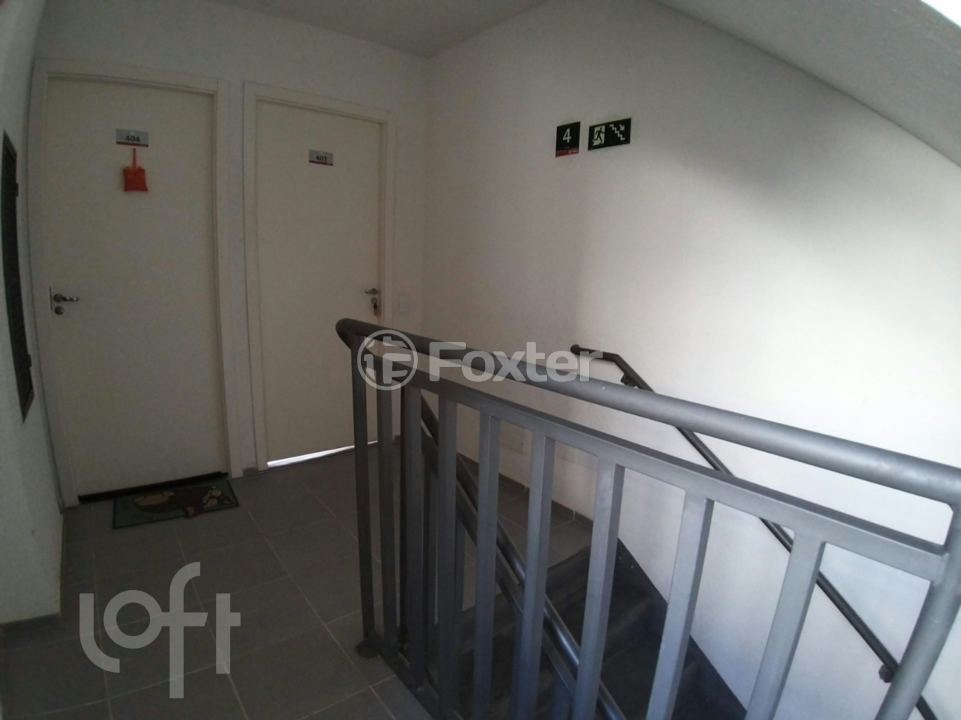 Apartamento à venda com 2 quartos, 40m² - Foto 9
