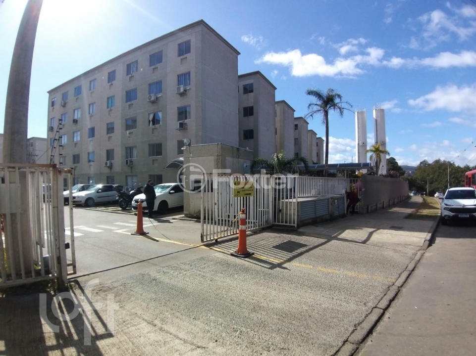 Apartamento à venda com 2 quartos, 40m² - Foto 11
