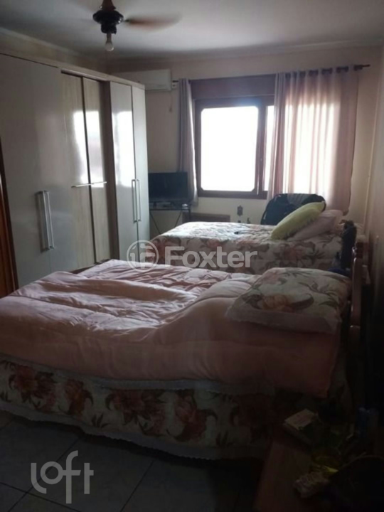 Casa à venda com 3 quartos, 233m² - Foto 14