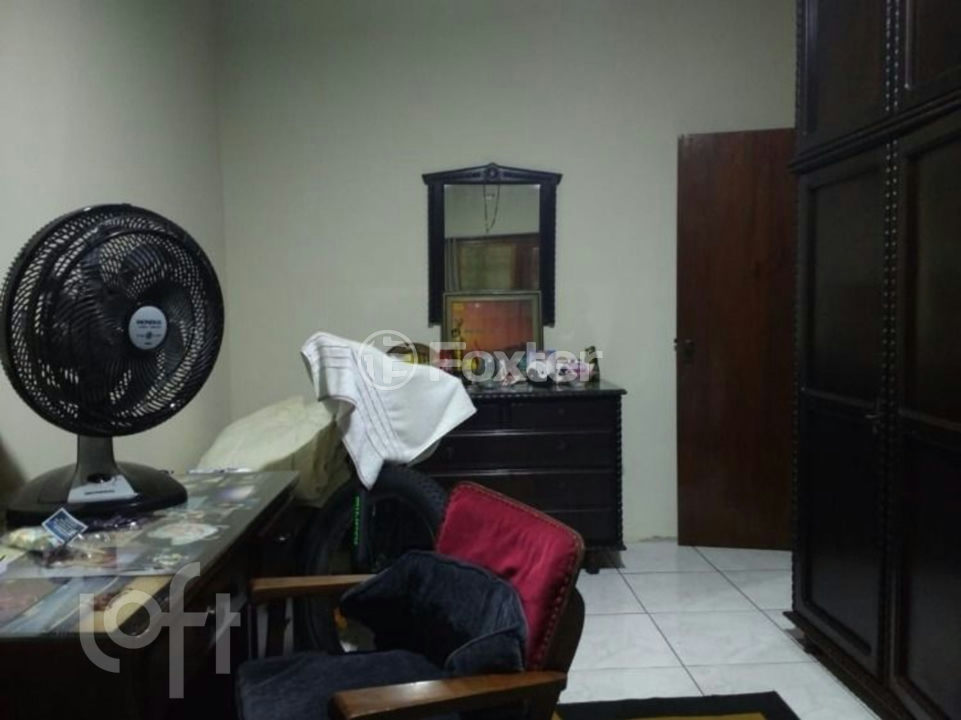 Casa à venda com 3 quartos, 233m² - Foto 12