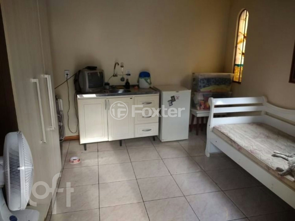 Casa à venda com 3 quartos, 233m² - Foto 10
