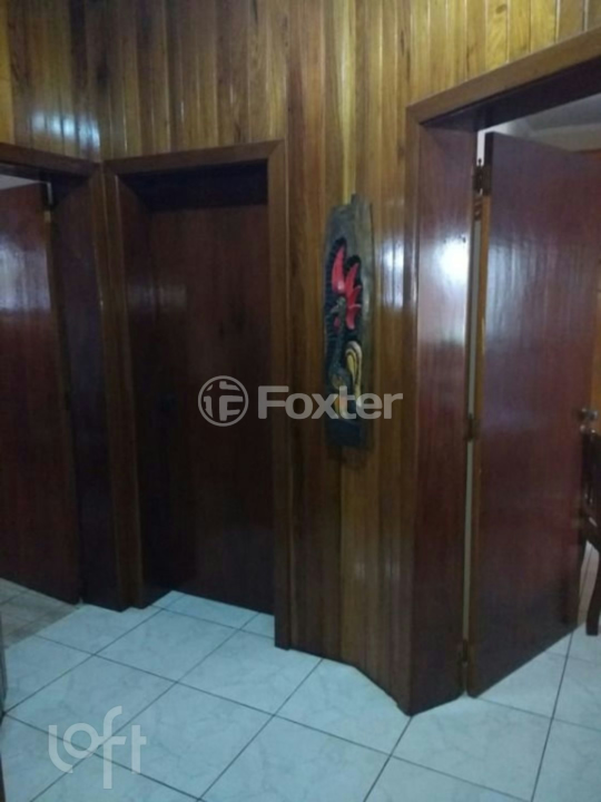 Casa à venda com 3 quartos, 233m² - Foto 9