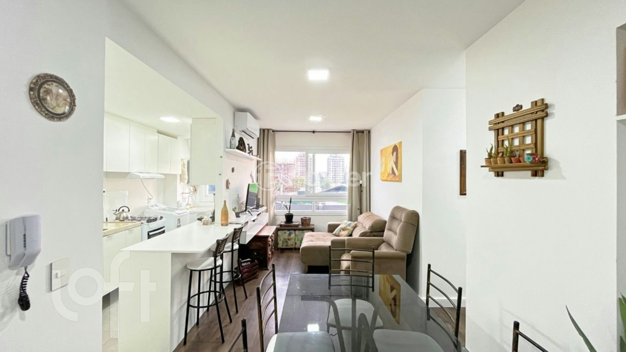 Apartamento à venda com 3 quartos, 67m² - Foto 3