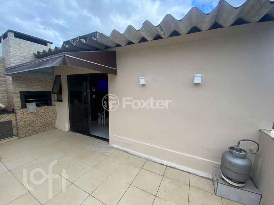 Cobertura à venda com 2 quartos, 76m² - Foto 3