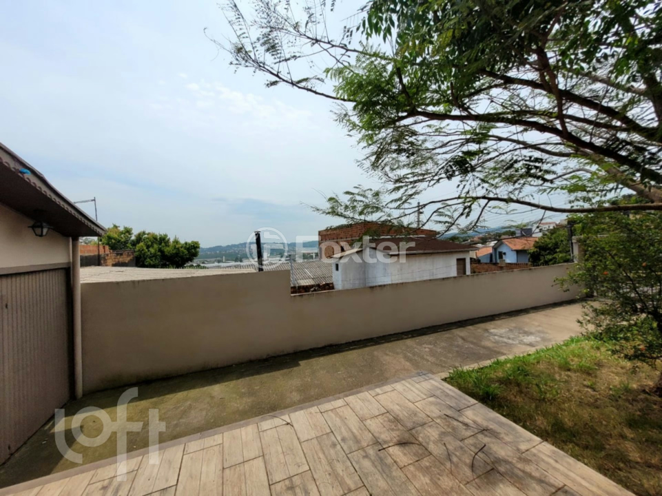 Casa à venda com 2 quartos, 114m² - Foto 4