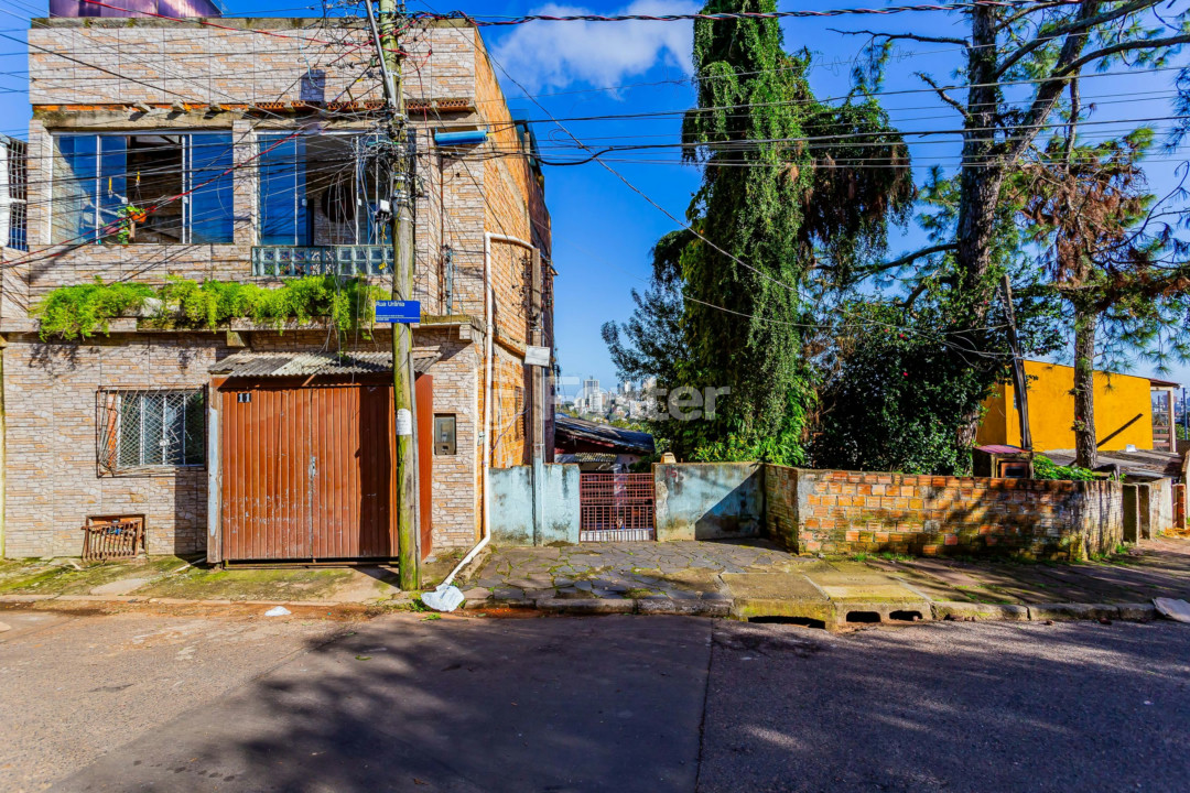 Casa à venda com 2 quartos, 69m² - Foto 15