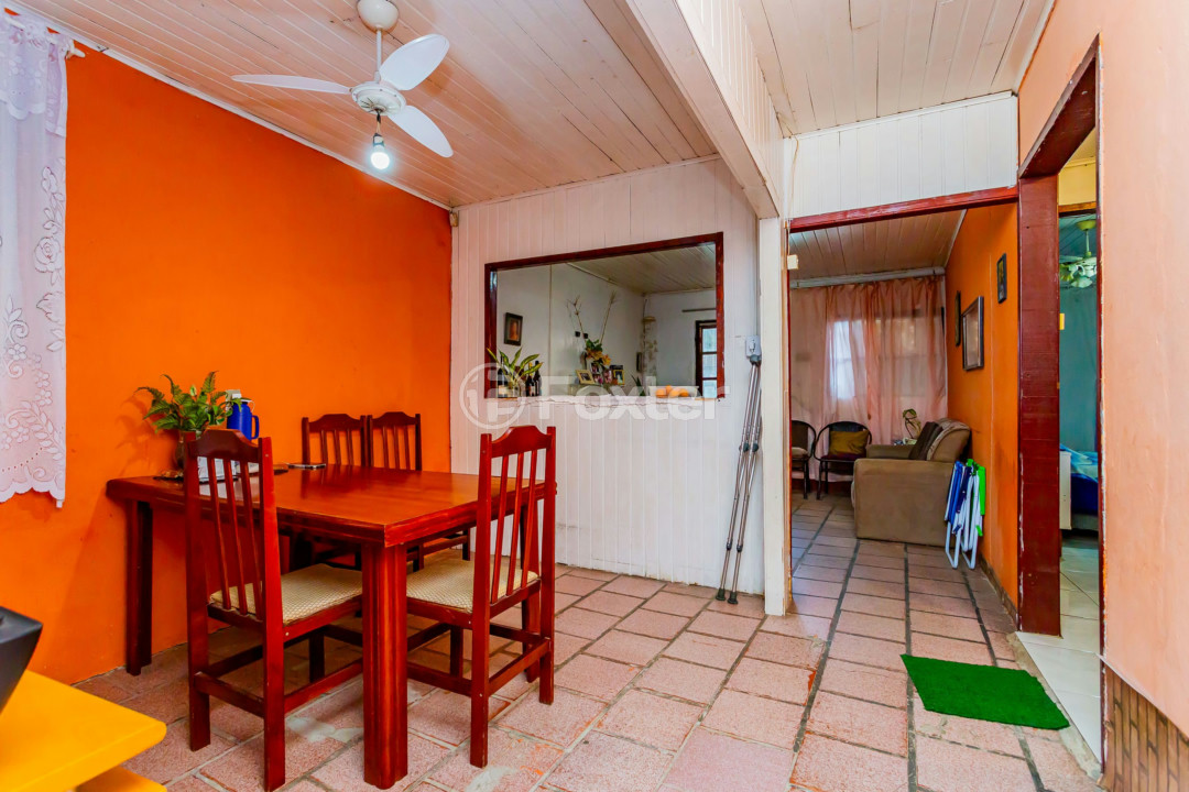 Casa à venda com 2 quartos, 69m² - Foto 5