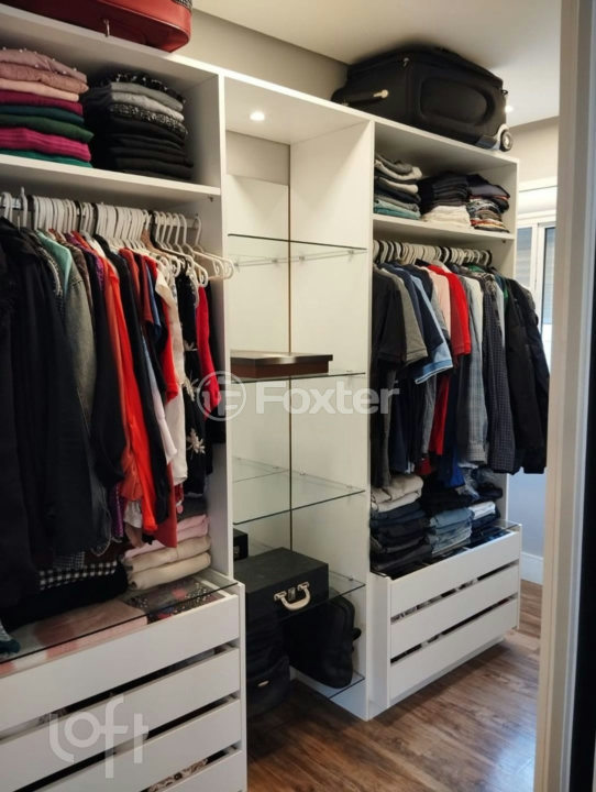 Apartamento à venda com 2 quartos, 70m² - Foto 19