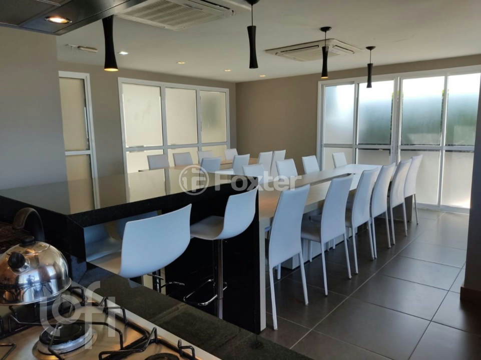 Apartamento à venda com 2 quartos, 70m² - Foto 29