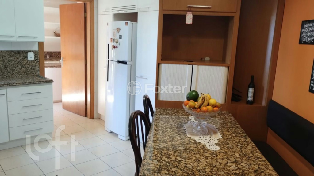 Apartamento à venda com 3 quartos, 146m² - Foto 19