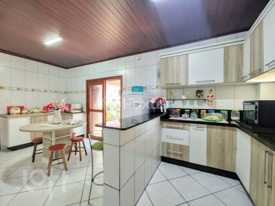 Casa à venda com 4 quartos, 187m² - Foto 6