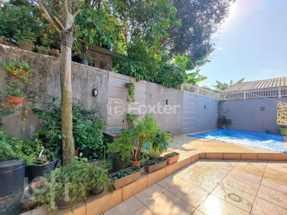 Casa à venda com 4 quartos, 187m² - Foto 4