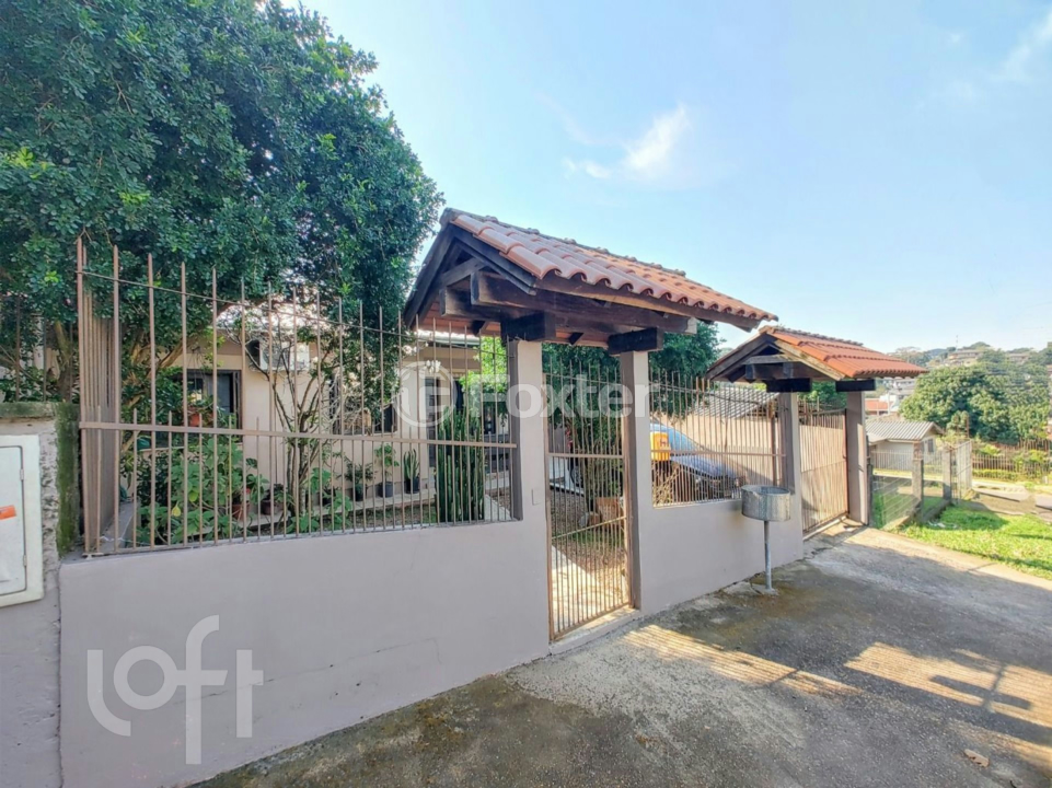 Casa à venda com 4 quartos, 187m² - Foto 3