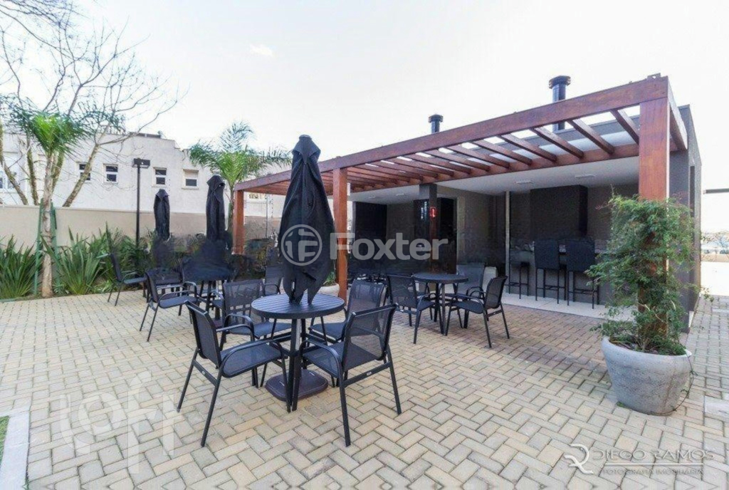 Apartamento à venda com 3 quartos, 75m² - Foto 32