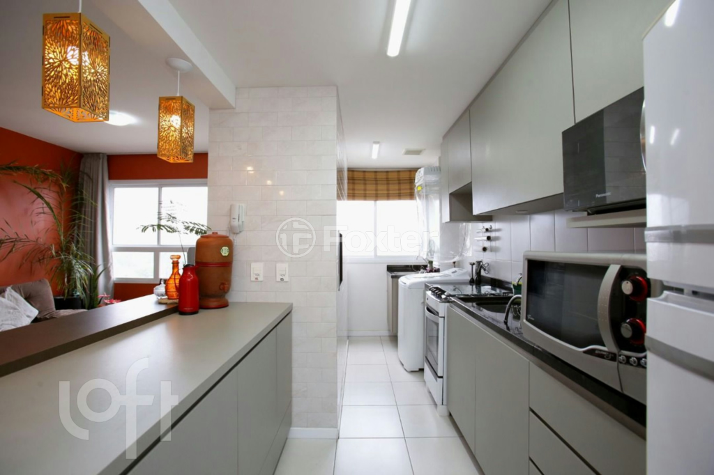 Apartamento à venda com 3 quartos, 75m² - Foto 11