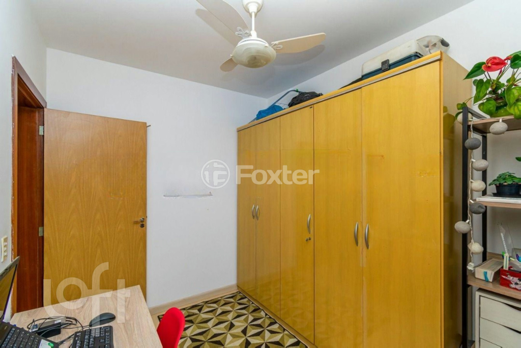 Apartamento à venda com 2 quartos, 64m² - Foto 19