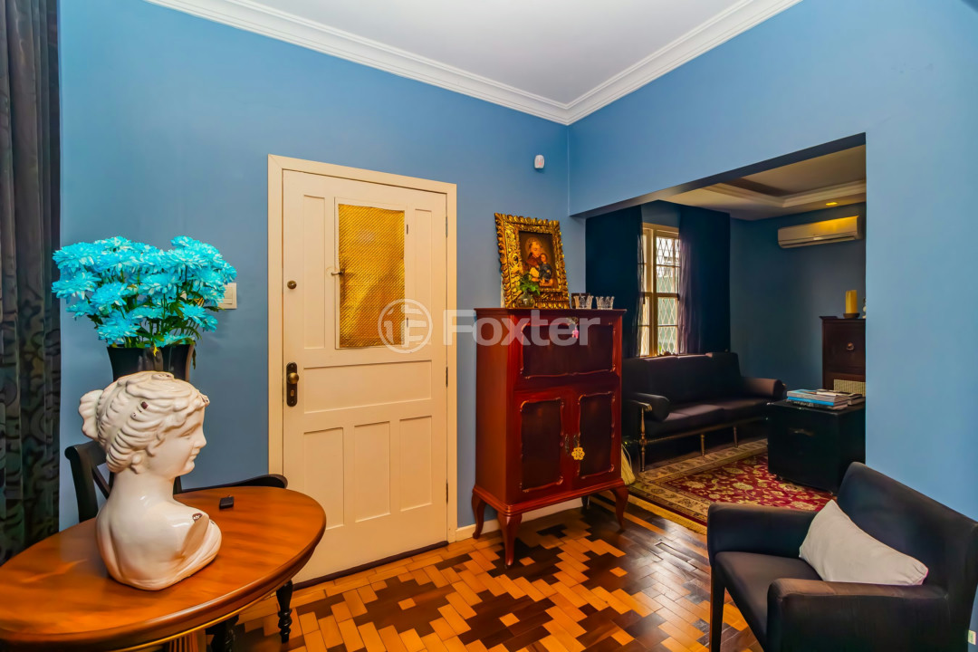 Casa à venda com 3 quartos, 150m² - Foto 2