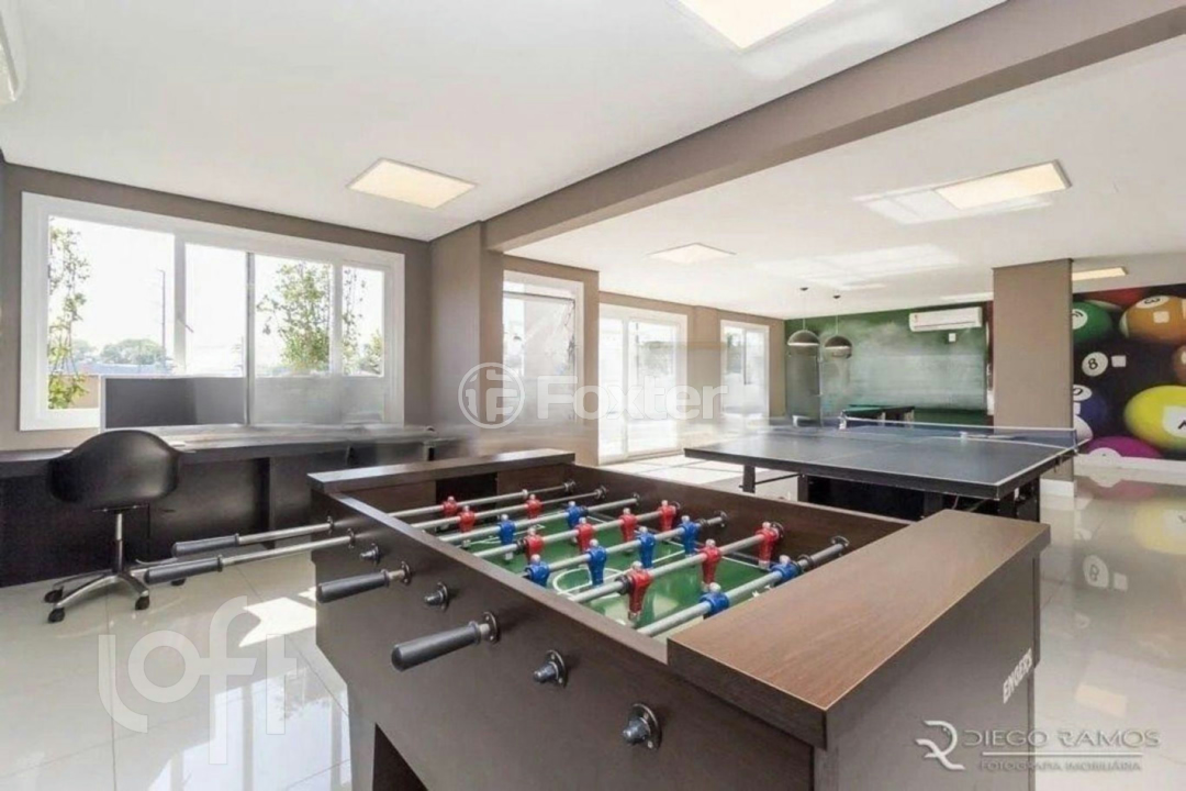 Apartamento à venda com 2 quartos, 75m² - Foto 47