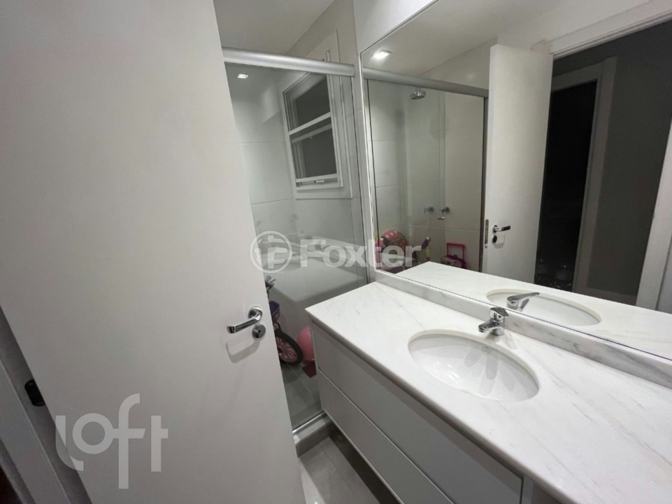 Apartamento à venda com 2 quartos, 75m² - Foto 35