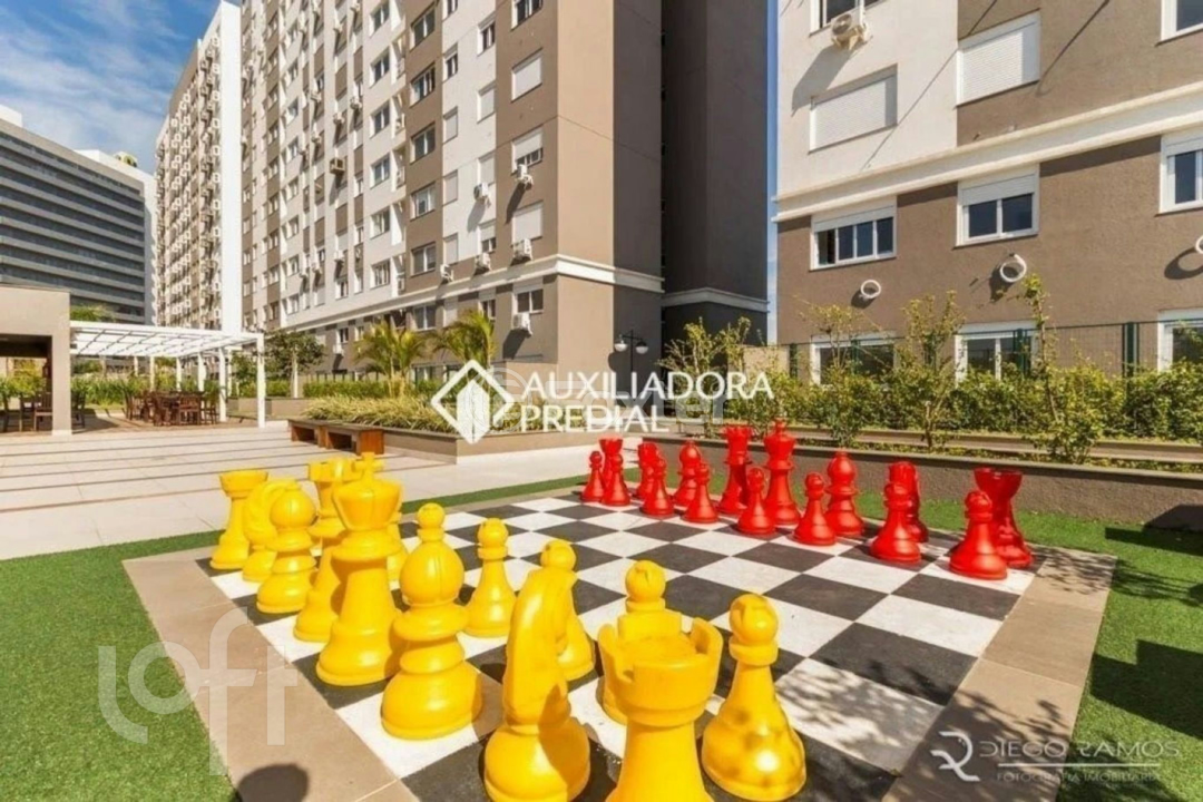 Apartamento à venda com 2 quartos, 75m² - Foto 54