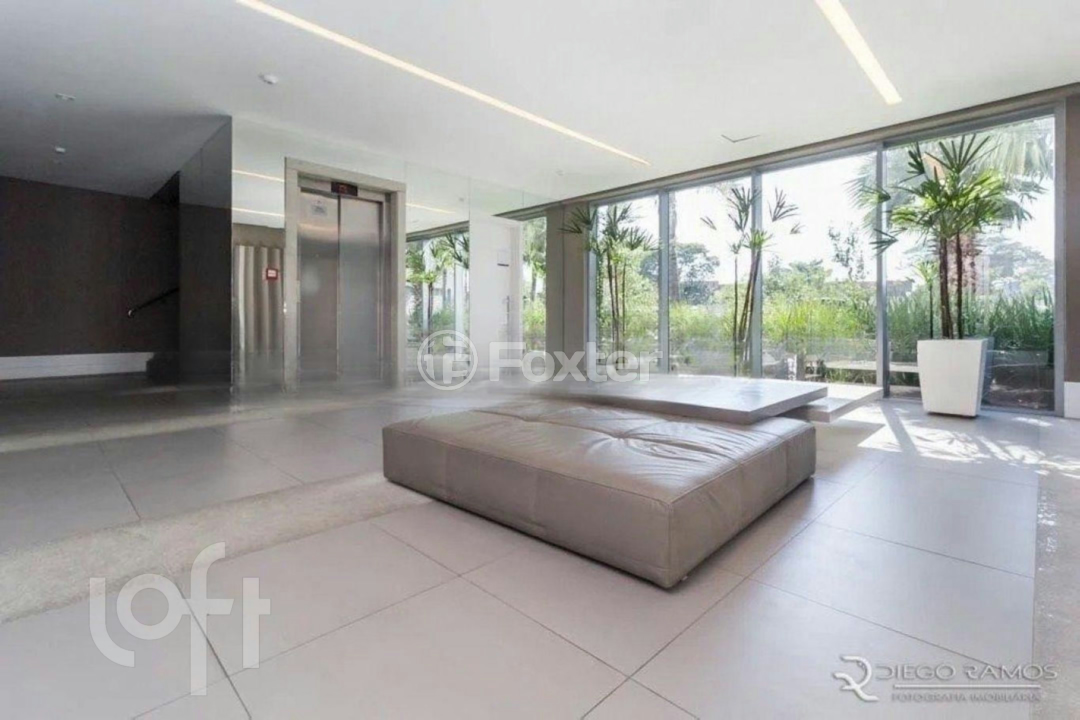 Apartamento à venda com 2 quartos, 75m² - Foto 37