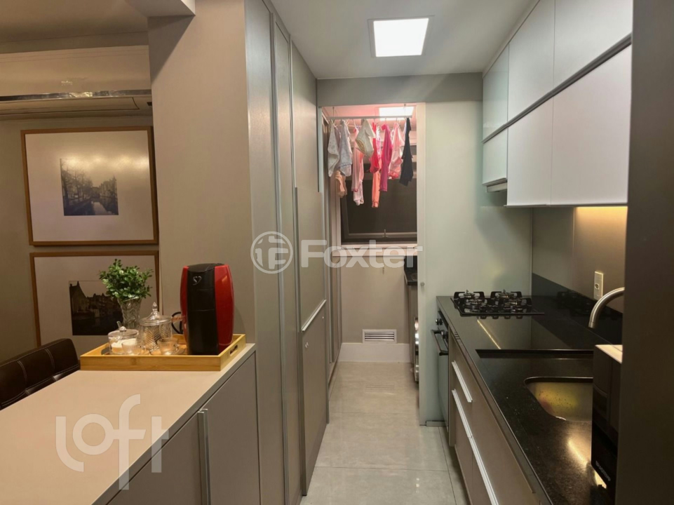 Apartamento à venda com 2 quartos, 75m² - Foto 27