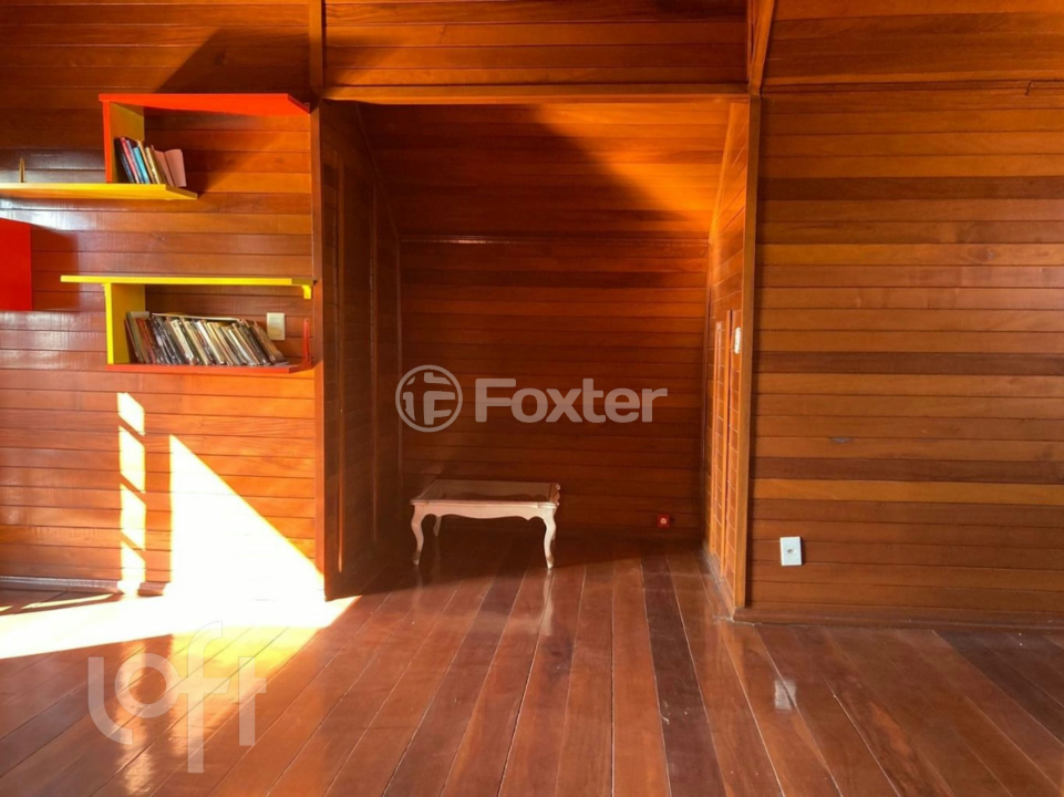 Casa à venda com 6 quartos, 209m² - Foto 14