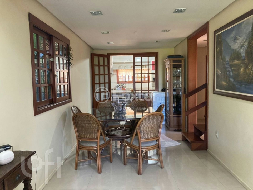 Casa à venda com 6 quartos, 209m² - Foto 43