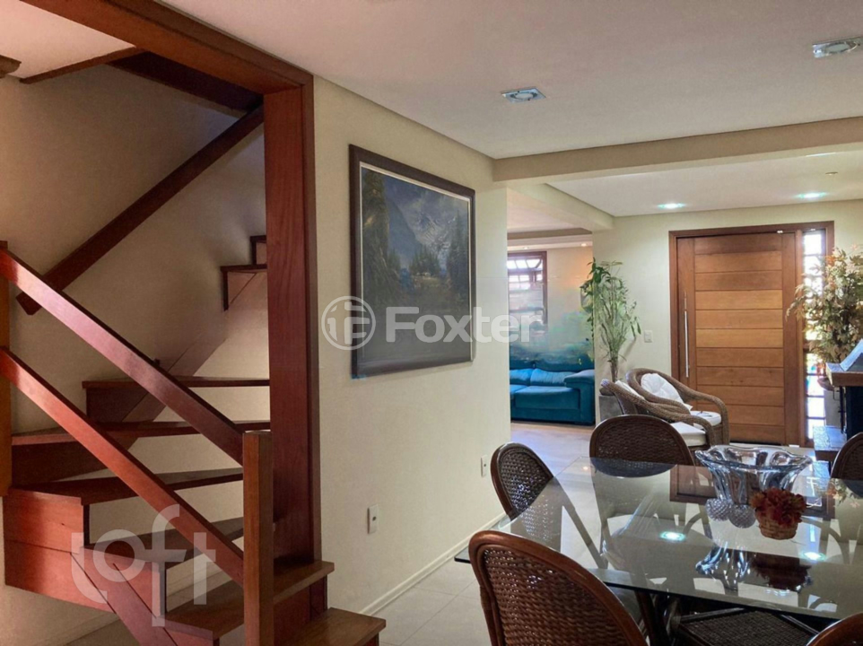 Casa à venda com 6 quartos, 209m² - Foto 17