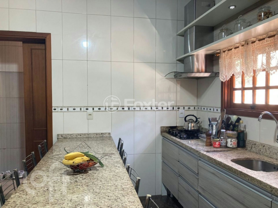 Casa à venda com 6 quartos, 209m² - Foto 40