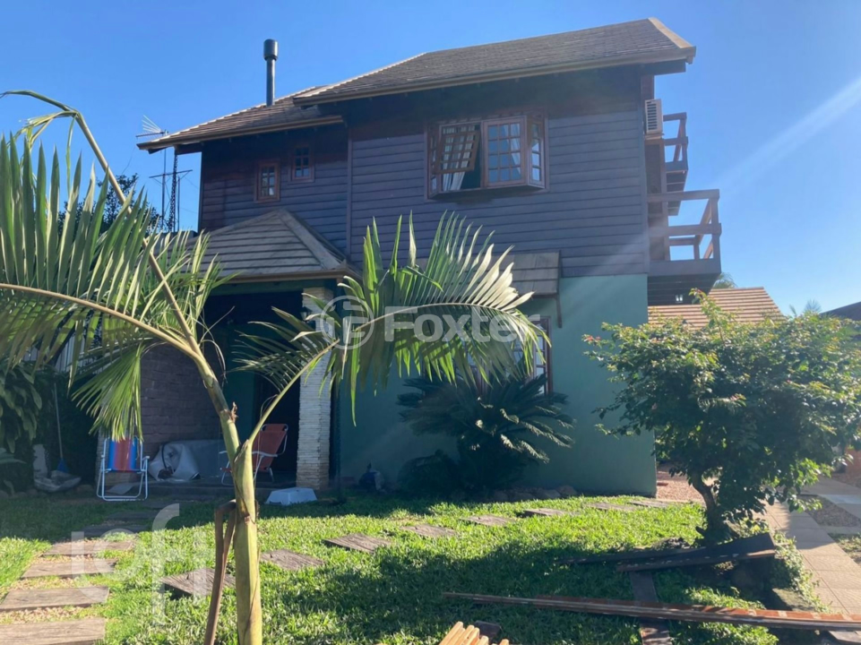Casa à venda com 6 quartos, 209m² - Foto 49