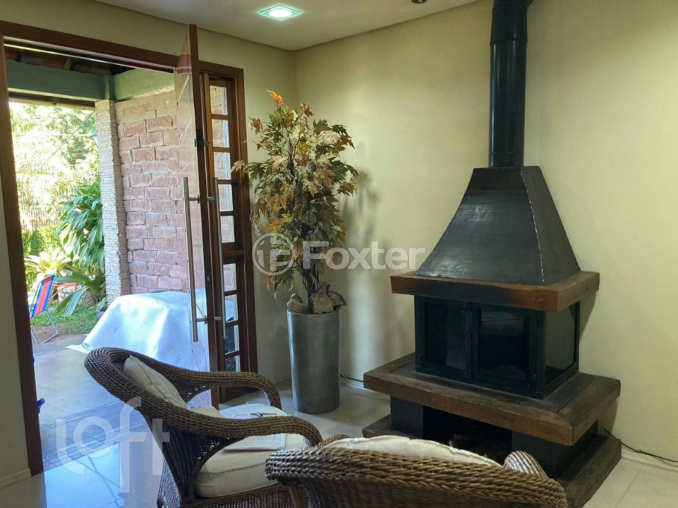 Casa à venda com 6 quartos, 209m² - Foto 45