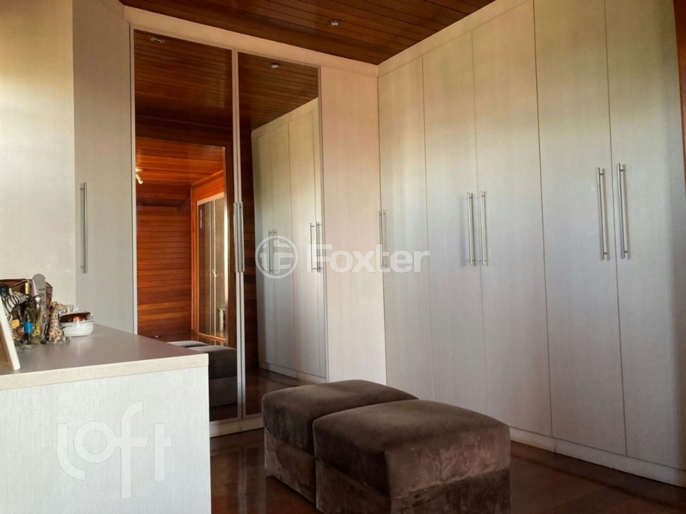 Casa à venda com 6 quartos, 209m² - Foto 29