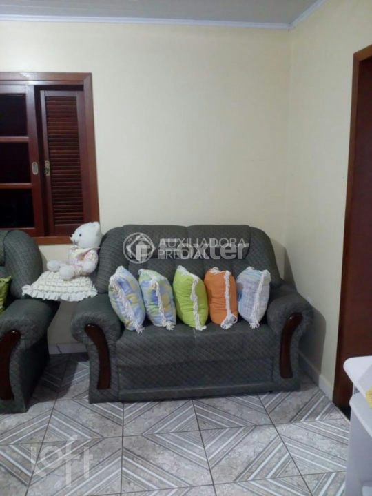 Casa à venda com 2 quartos, 69m² - Foto 3