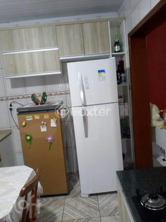 Casa à venda com 2 quartos, 69m² - Foto 7
