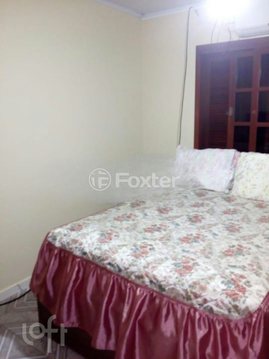 Casa à venda com 2 quartos, 69m² - Foto 8