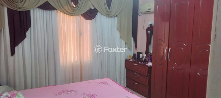 Casa à venda com 3 quartos, 315m² - Foto 2