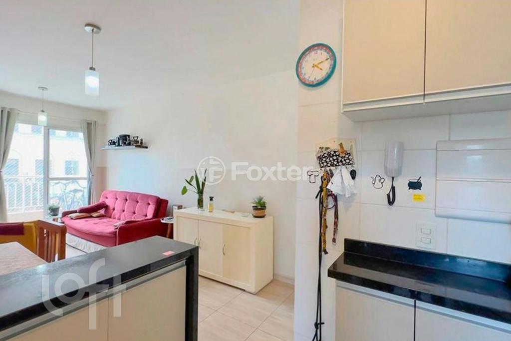 Apartamento à venda com 3 quartos, 69m² - Foto 3